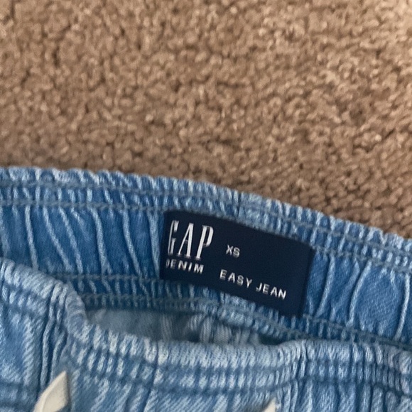 Gap Super stretchy comfy jeans - Picture 2 of 3